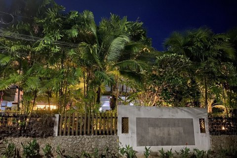 Villa in Phuket, Thailand 4 bedrooms № 151739 - photo 16