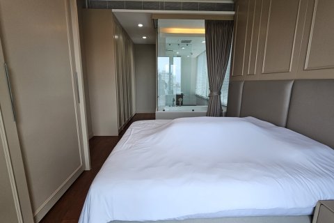 Condo in Pathum Wan, Bangkok, Thailand, 2 bedrooms № 201190 - photo 15