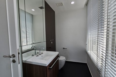 Condo in Pathum Wan, Bangkok, Thailand, 2 bedrooms № 201190 - photo 12