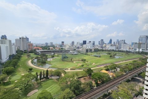 Condo in Pathum Wan, Bangkok, Thailand, 2 bedrooms № 201190 - photo 2