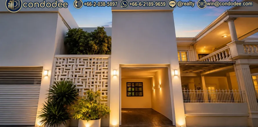 Townhouse à Watthana, Bangkok, Thaïlande 4 chambres № 201192