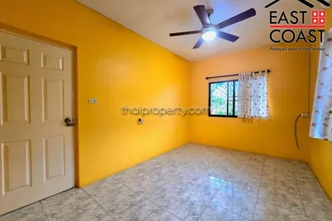 Casa de 3 dormitorios en Pattaya, Tailandia № 213392 - foto 14