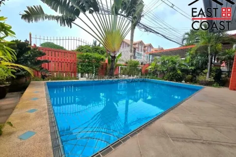 Casa de 3 dormitorios en Pattaya, Tailandia № 213392 - foto 5
