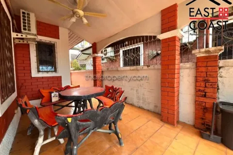 Casa de 3 dormitorios en Pattaya, Tailandia № 213392 - foto 7