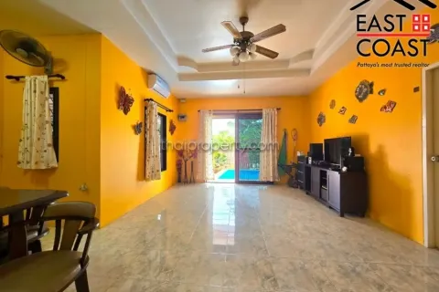 Casa de 3 dormitorios en Pattaya, Tailandia № 213392 - foto 11