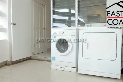 Condominio de 3 dormitorios en Pattaya, Tailandia № 213389 - foto 3