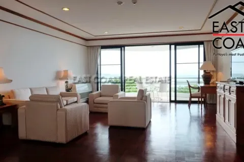 Condominio de 3 dormitorios en Pattaya, Tailandia № 213389 - foto 4