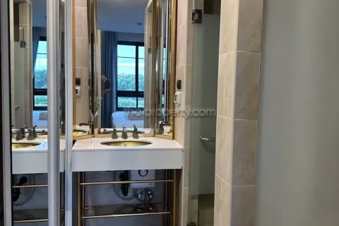 Condominio de 2 dormitorios en Jomtien Beach, Pattaya, Tailandia № 213390 - foto 9