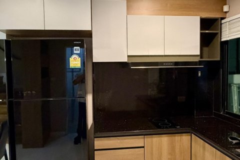 Townhouse in Bangkok, Thailand 3 bedrooms № 180333 - photo 3