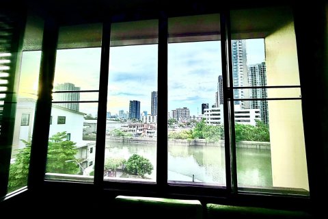 Townhouse in Bangkok, Thailand 3 bedrooms № 180333 - photo 23