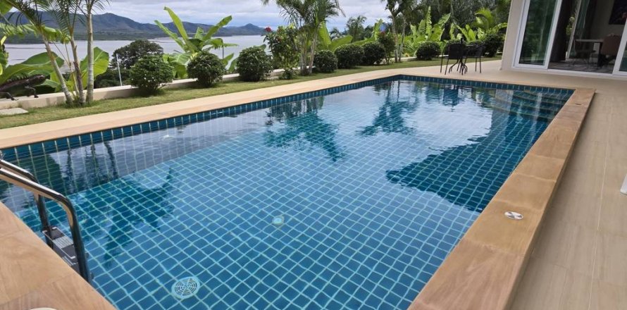 Villa in Phang Nga, Thailand 3 bedrooms № 117218