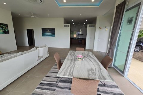 Villa in Phang Nga, Thailand 3 bedrooms № 117218 - photo 6