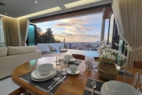 Villa in Kathu, Thailand 4 bedrooms № 117215 - photo 2