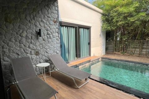 Villa in Chalong, Thailand 2 bedrooms № 117216 - photo 2