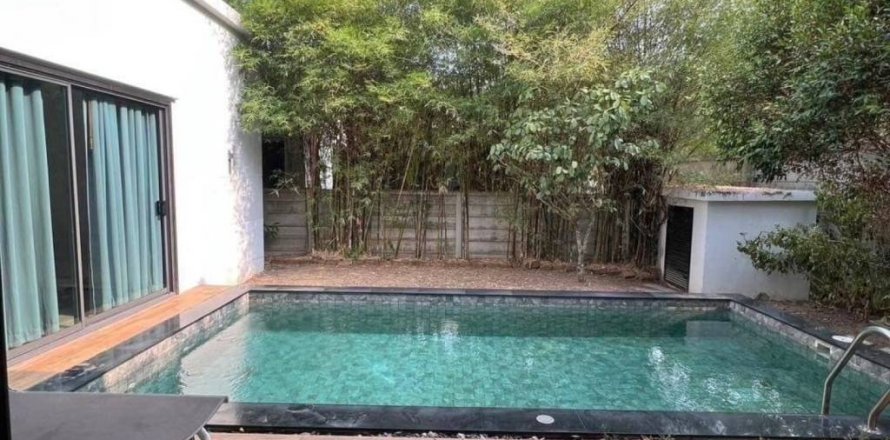 Villa in Chalong, Thailand 2 bedrooms № 117216