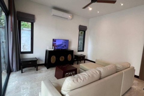 Villa in Chalong, Thailand 2 bedrooms № 117216 - photo 3