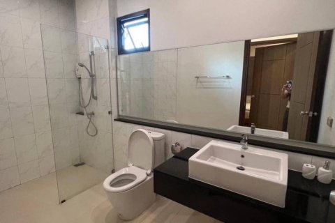 Villa in Chalong, Thailand 2 bedrooms № 117216 - photo 8