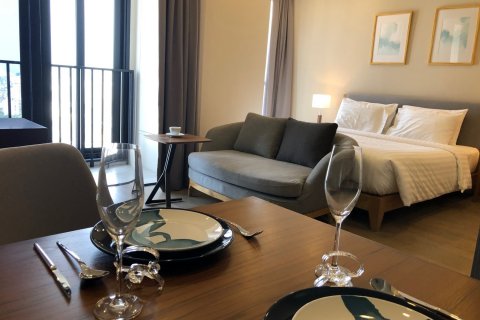 Condo in Bangkok, Thailand, 1 bedroom № 143766 - photo 1