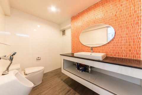 Affaires à Bangkok, Thaïlande 800 m2 № 143767 - photo 9