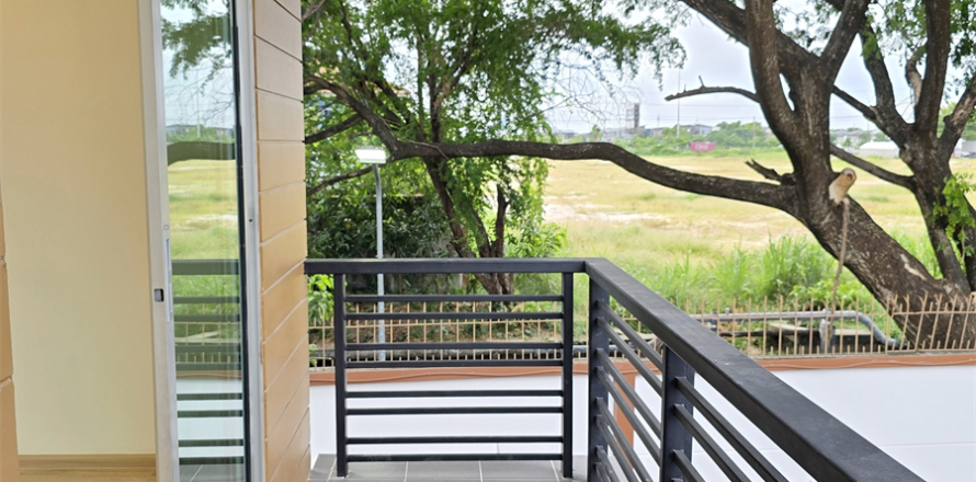 บ้านในกรุงเทพฯ, ประเทศไทย 4 ห้องนอน № 189143