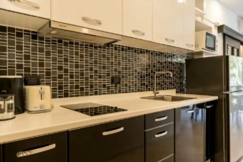 Appartement à Kathu, Thaïlande 2 chambres № 156010 - photo 1