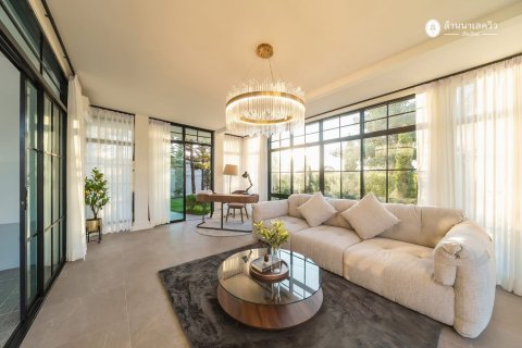 House in Chiang Mai, Thailand 3 bedrooms № 154788 - photo 1