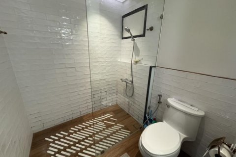 Квартира в Бангкоке, Таиланд с 3 спальнями № 120393 - фото 18