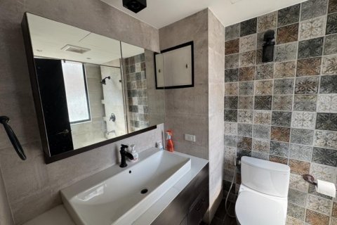 Квартира в Бангкоке, Таиланд с 3 спальнями № 120393 - фото 12