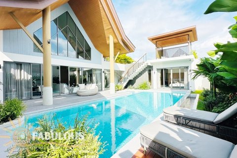 Villa in Bang Tao, Thailand 4 bedrooms № 179413