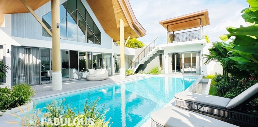 Villa in Bang Tao, Thailand 4 bedrooms № 179413