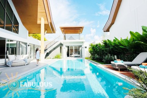 Villa in Bang Tao, Thailand 4 bedrooms № 179413 - photo 6