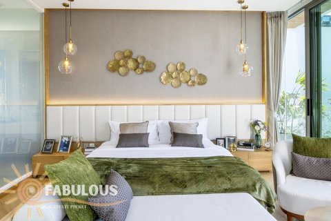 Villa in Bang Tao, Thailand 3 bedrooms № 179414 - photo 2