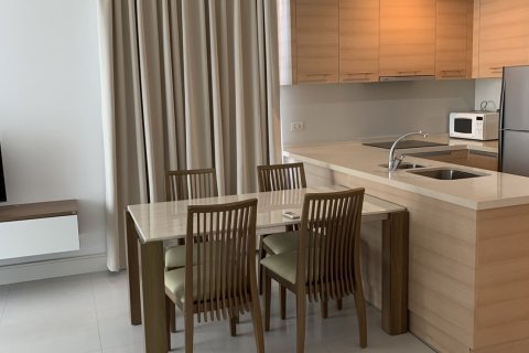 Condo à Khlong Toei, Bangkok, Thaïlande, 2 chambres № 205305 - photo 9