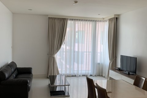 Condo à Khlong Toei, Bangkok, Thaïlande, 2 chambres № 205305 - photo 7