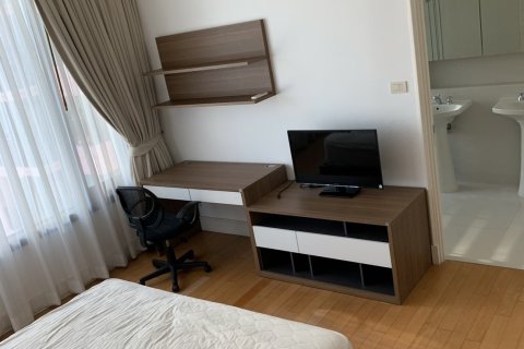 Condo à Khlong Toei, Bangkok, Thaïlande, 2 chambres № 205305 - photo 2