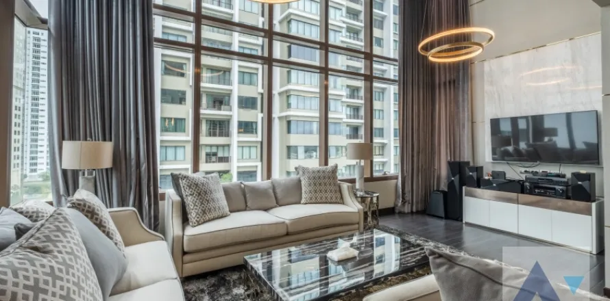Duplex in Khlong Toei, Bangkok, Thailand 1 Schlafzimmer № 216500