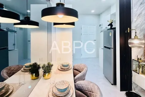 Condominio de 1 dormitorio en Jomtien Beach, Pattaya, Tailandia № 211566 - foto 12