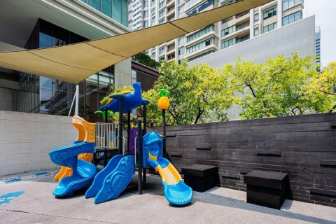 Condo in Bangkok, Thailand, 2 bedrooms  № 180626 - photo 26