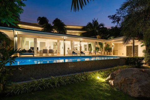 House in Ko Samui, Thailand 5 bedrooms № 180631 - photo 23