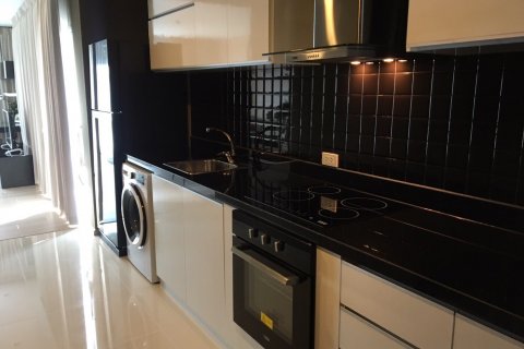 Condo in Bangkok, Thailand, 1 bedroom  № 144218 - photo 4