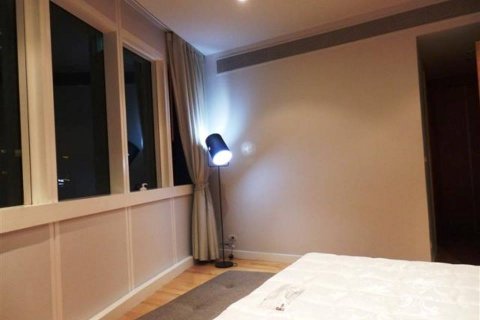 Кондоминиум с 3 спальнями в Бангкоке, Таиланд № 144219 - фото 1