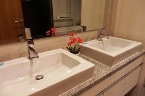 Кондоминиум с 3 спальнями в Бангкоке, Таиланд № 144219 - фото 6