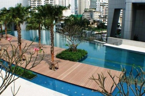 Кондоминиум с 3 спальнями в Бангкоке, Таиланд № 144219 - фото 4