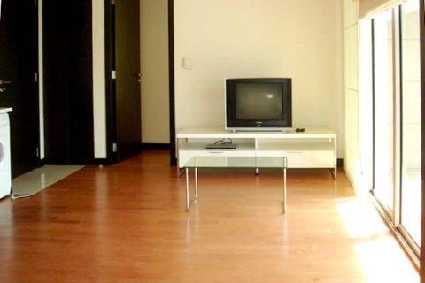 Condo in Yan Nawa, Bangkok, Thailand, 2 bedrooms  № 144221 - photo 5