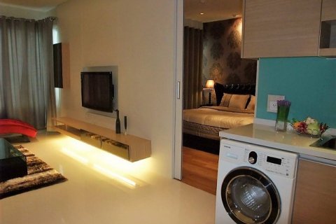 Condo à Bangkok, Thaïlande, 1 chambre  № 144220 - photo 1