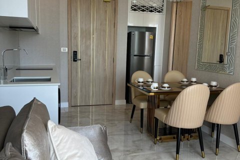 Condo in Pattaya, Thailand, 1 bedroom  № 157689 - photo 6