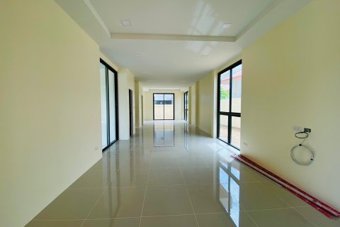 House in Pattaya, Thailand 3 bedrooms № 157690 - photo 2