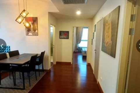 Condo in Bangkok, Thailand, 2 bedrooms  № 157693 - photo 12