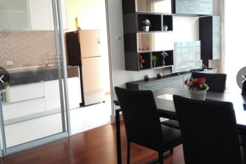 Condo in Bangkok, Thailand, 2 bedrooms  № 157693 - photo 5