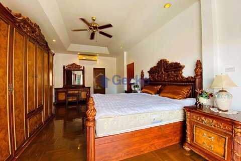 บ้านในพัทยา, ประเทศไทย 4 ห้องนอน № 196988 - รูปถ่าย 15